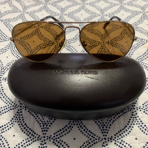 Aviator sunglasses